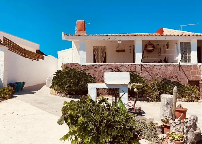 Calalunga Scogliera Carloforte (Isola di San Pietro)